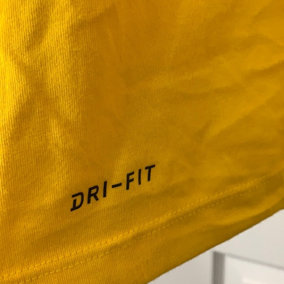 NIKE MEN’s Long Sleeve Tee Shirt - Size 3XL - Picture 5 of 9